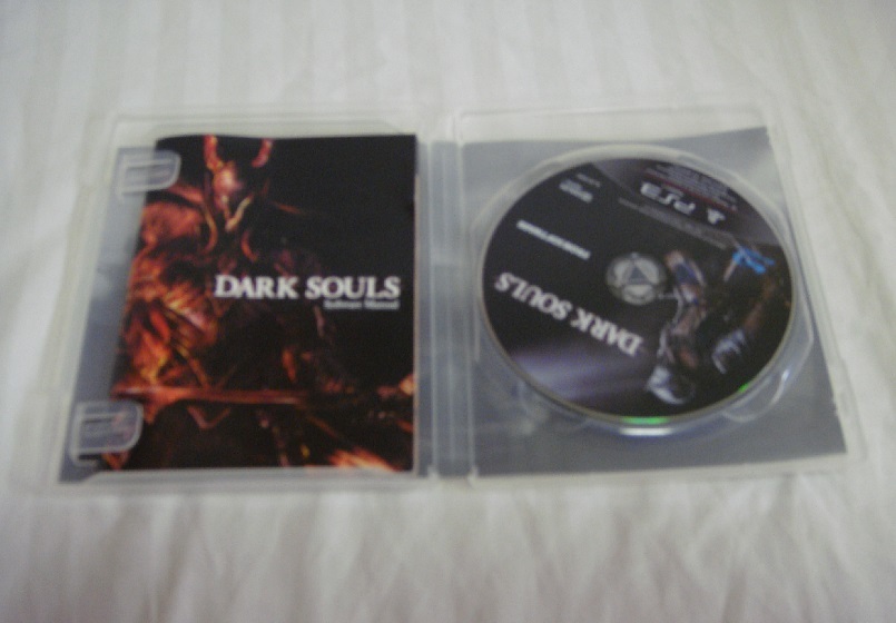 送料無料！読み込み良好盤面美品PS3ゲームソフト●ダークソウル　DARK SOULS●ソウルシリーズ第1弾！