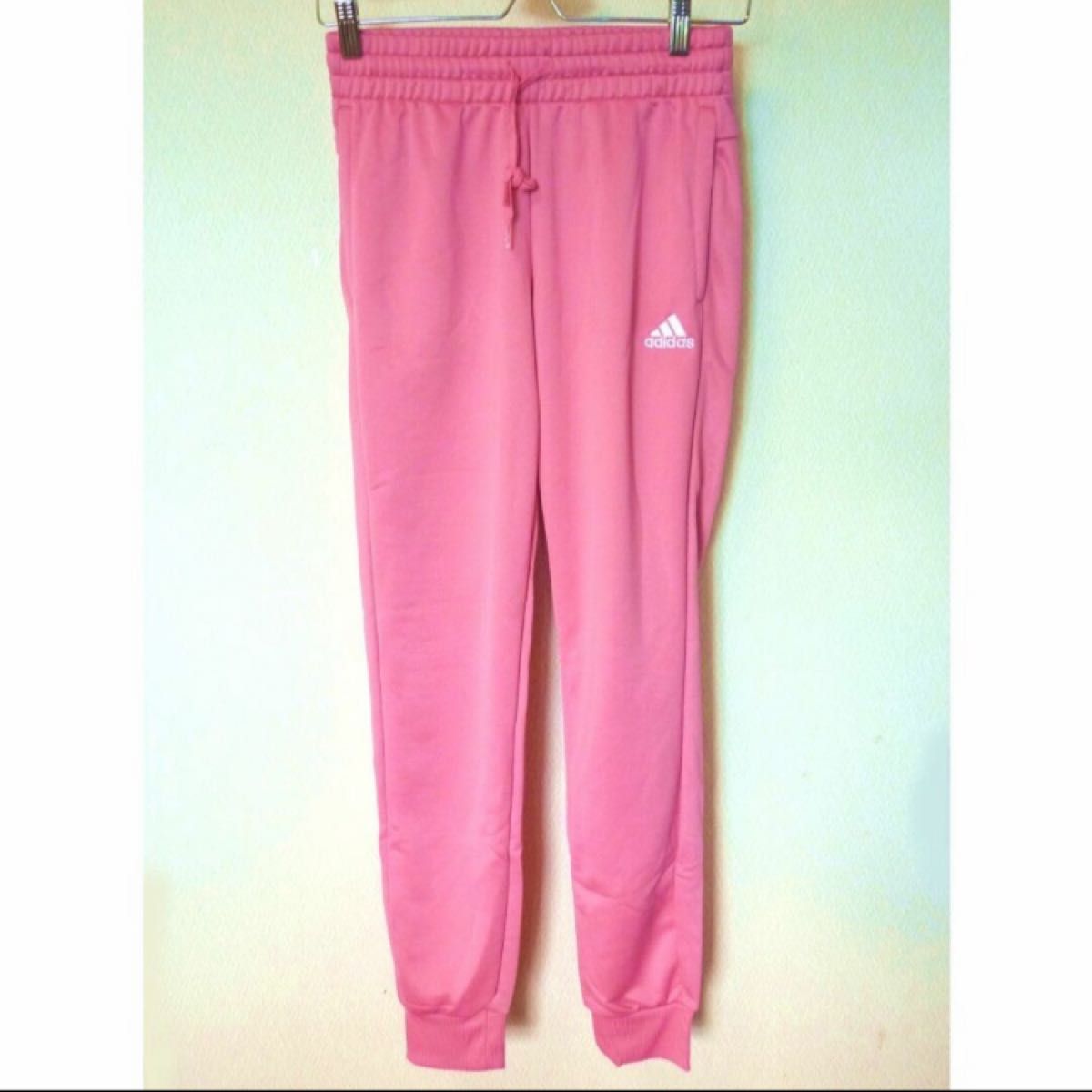 新品(M) アディダス adidas ピンクジャージ上下セット 新品(M) アディダス adidas ピンクジャージ上下セット