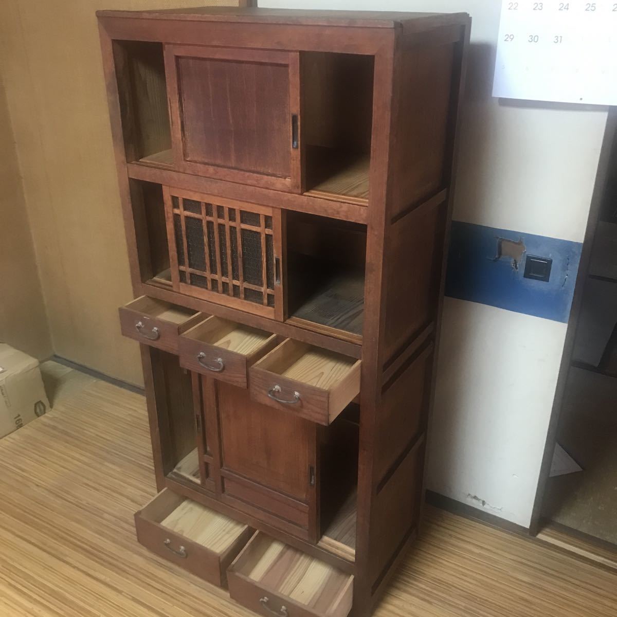 水屋 昭和 戦後間もない頃 食器棚 アンティーク 水屋箪笥 木製 水屋 昭和 戦後間もない頃 食器棚 アンティーク 水屋箪笥 木製