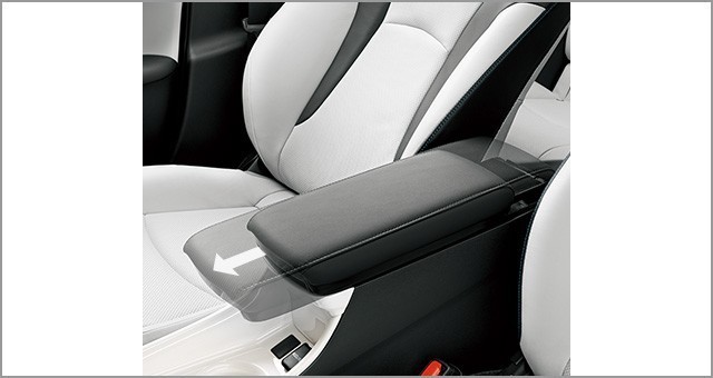  Prius 50 series previous term : original armrest ( sliding type )( records out of production remainder stock a little )