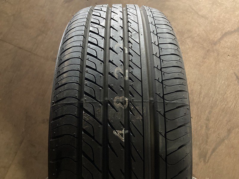 アウトレット品 送料無料 2016年製 未使用品 (55DS111-1)DUNLOP VEURO VE302 195/55R15 85V 1本 夏タイヤ_画像1