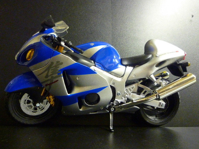 1/12 スズキ GSX-1300R ハヤブサ SUZUKI GSX 1300 R 隼 HAYABUSA　GSX1300R シルバー／ブルー 正規ライセンス商品 ダイキャストバイク　_サンプル画像