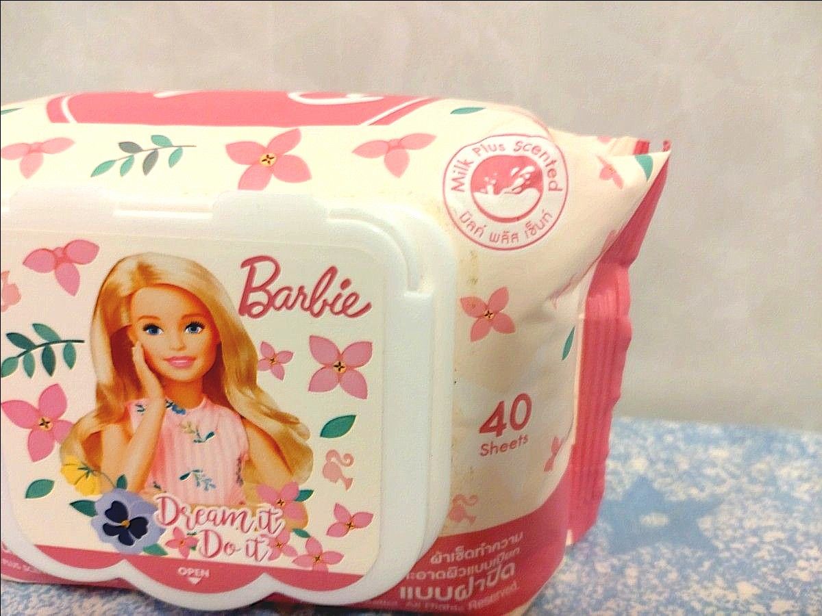 Barbie バービー　ステーショナリーセット＆ 訳ありウェットティシュ 2点セット　未使用 未開封　