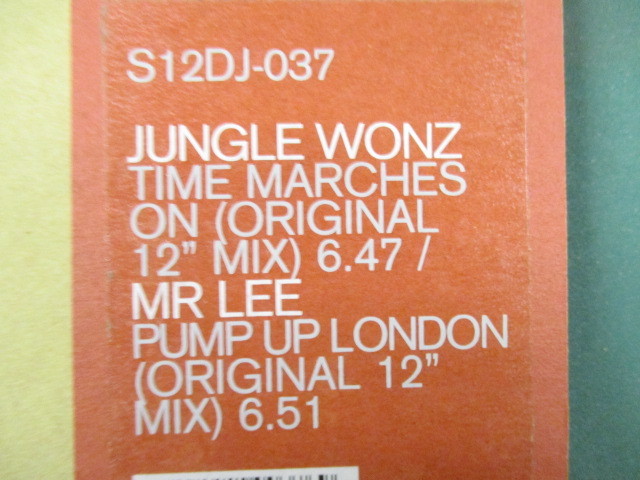 Jungle Wonz ： Time Marches On 12'' c/w Mr Lee - Pump Up London // 5点で送料無料_画像2