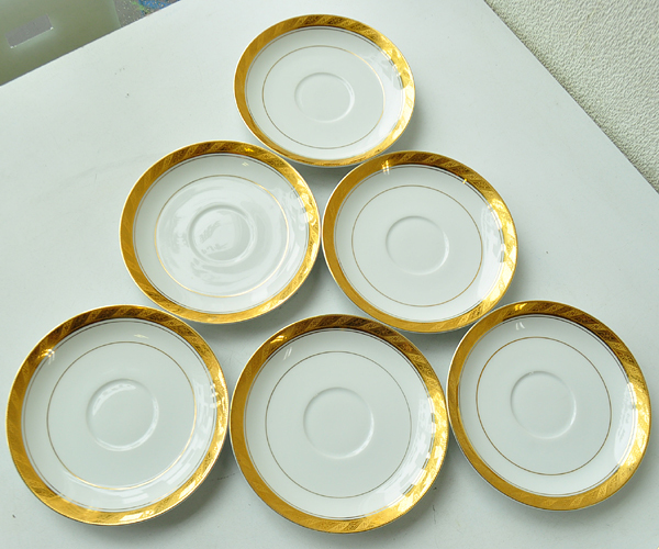 話題の人気 Yahoo!オークション - ポット 金彩白磁 sango Imperial 三郷陶器 オールドノリタケ