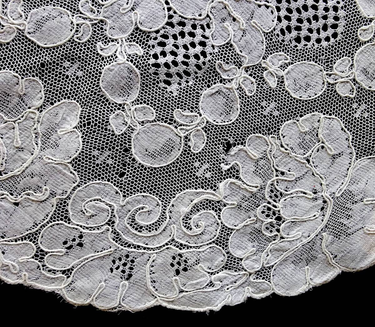 19世紀 フランス 大判 レース アンティーク 刺繍 布 縫製 古布 カットワーク スカラップ トリム チュール リメイク_画像6