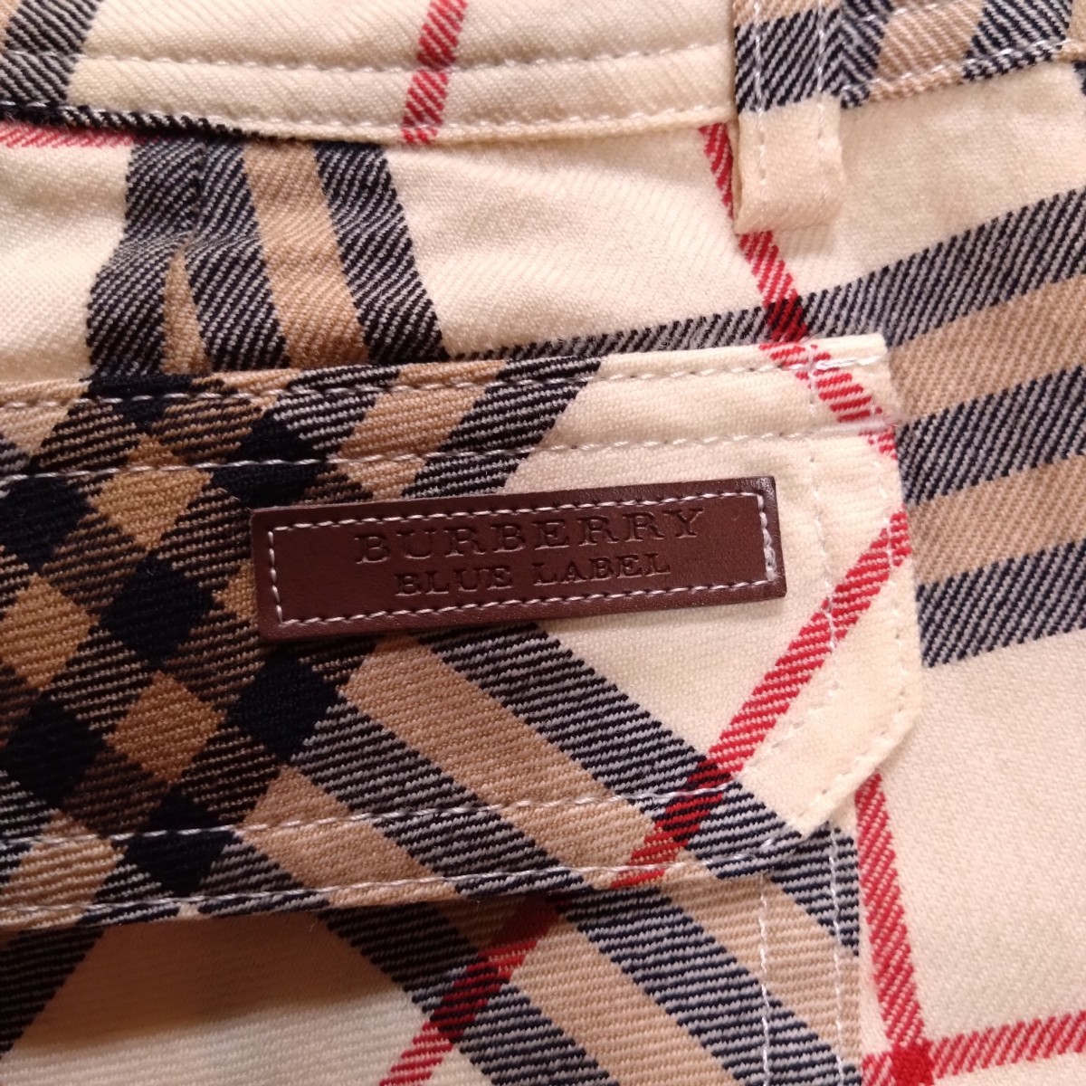 BERBERRY LONDON BLUE LABEL Burberry nova проверка шерсть шорты Blue Label 36 бежевый половина длина 