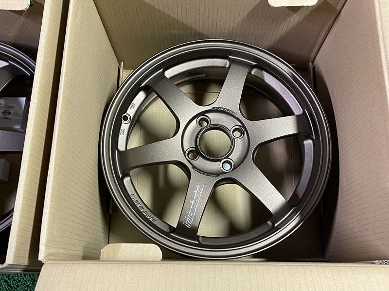 新品 即納 4本 RAYS TE37 SONIC 16×5.5J ET＋45 PCD100 4穴 ブロンズ 鍛造 OP センターキャップ付 VolkRacing レイズ ボルクレーシング 軽_画像6