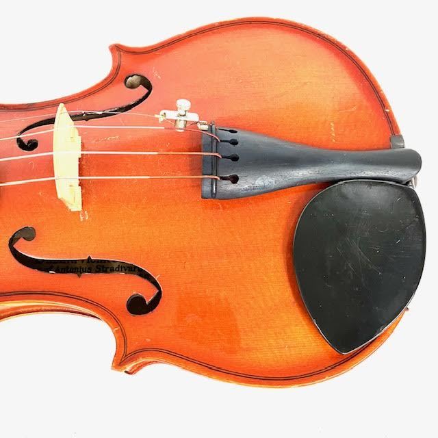 仙101 バイオリン SUZUKI Antonius Stradivarus 1720 Japan No.280 Size 1/2 Anno 1980 スズキ ケース 弓付き 楽器 弦楽器_画像4