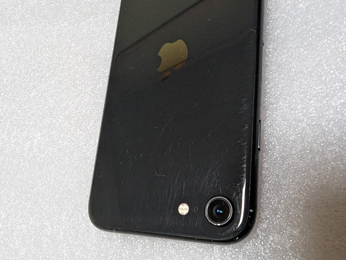 SIMフリー iPhone SE 第2世代 64GB ブラック バッテリー新品 最大容量表示100％ 残債無し ネットワーク制限○ Black  iPhoneSE2 2nd EDITION