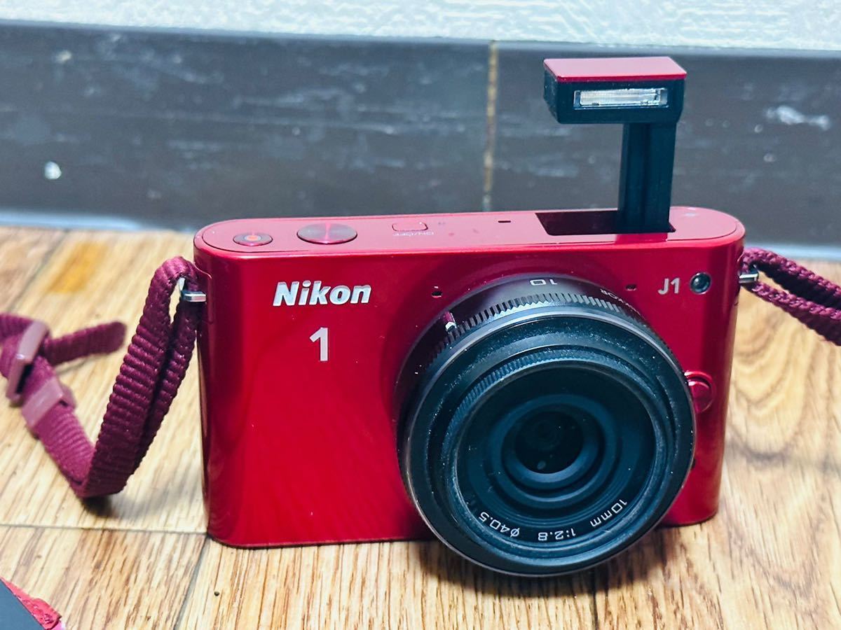 ニコン Nikon 1 J1 ボディ デジタルコンパクトカメラ　レンズ ミラーレス一眼 バッテリーと充電器付き　動作確認済み　_画像4