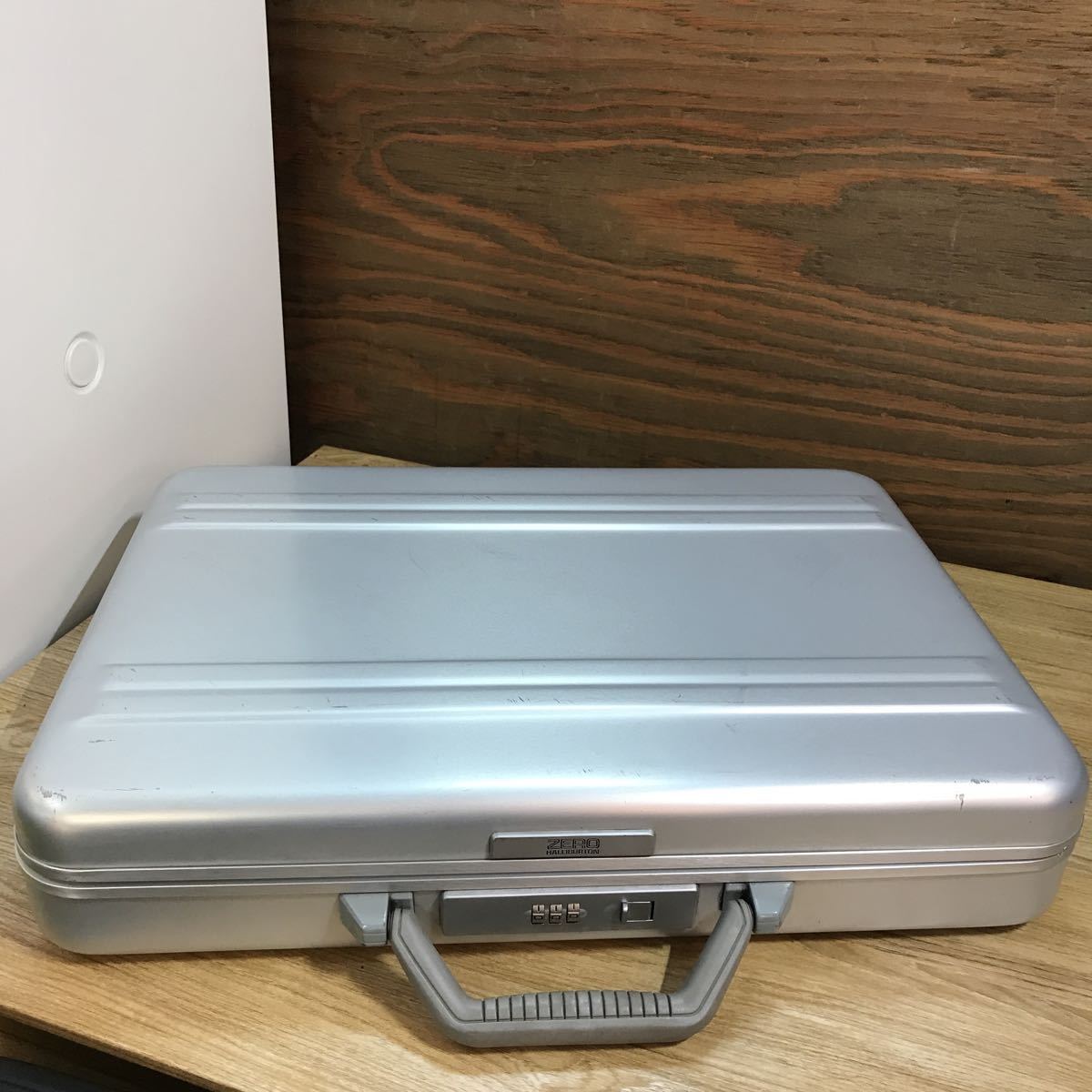 ZERO HALLIBURTON Zero Halliburton attache case ②