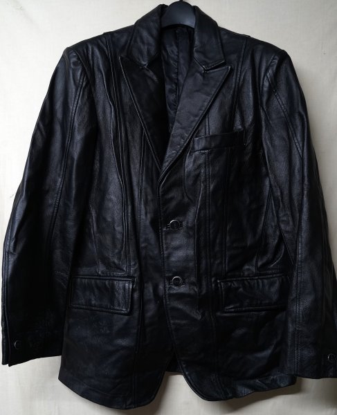 ◆VOMANIE◆本革 レザーテーラードジャケット 黒◆