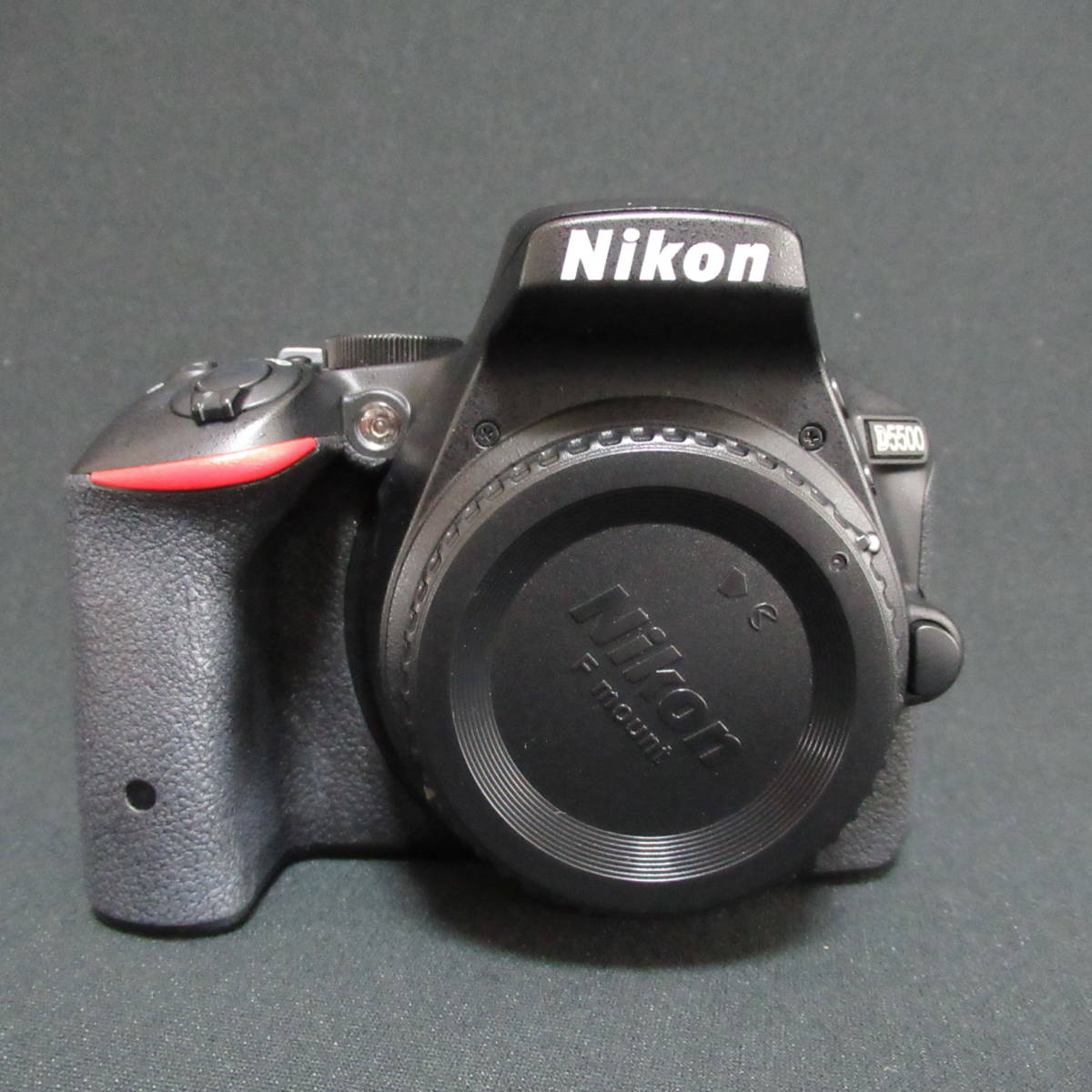 【2178419/306/mrrz】hh　カメラ　ニコン　Nikon　D5500　バッテリーチャージャー　動作未確認 稼働品 60サイズ発送同梱不可_画像2