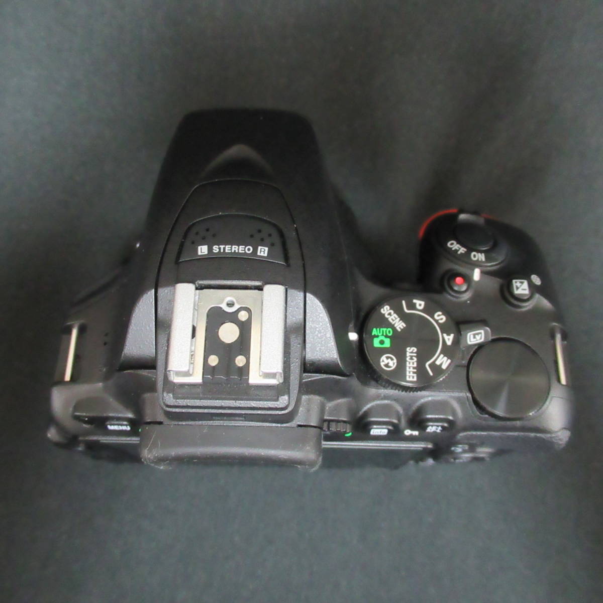 【2178419/306/mrrz】hh　カメラ　ニコン　Nikon　D5500　バッテリーチャージャー　動作未確認 稼働品 60サイズ発送同梱不可_画像5