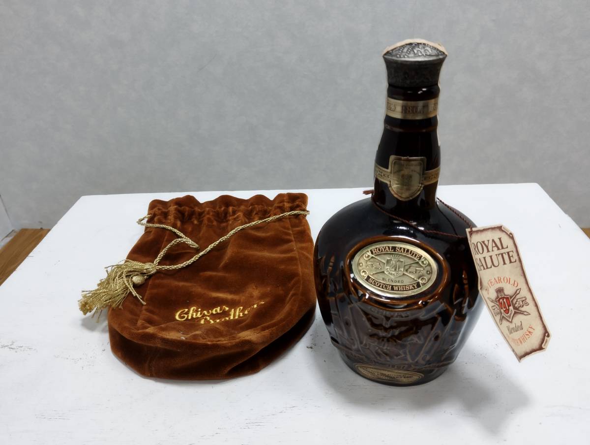 ☆873C　ROYAL SALUTE SCOTCH WHISKY_画像1