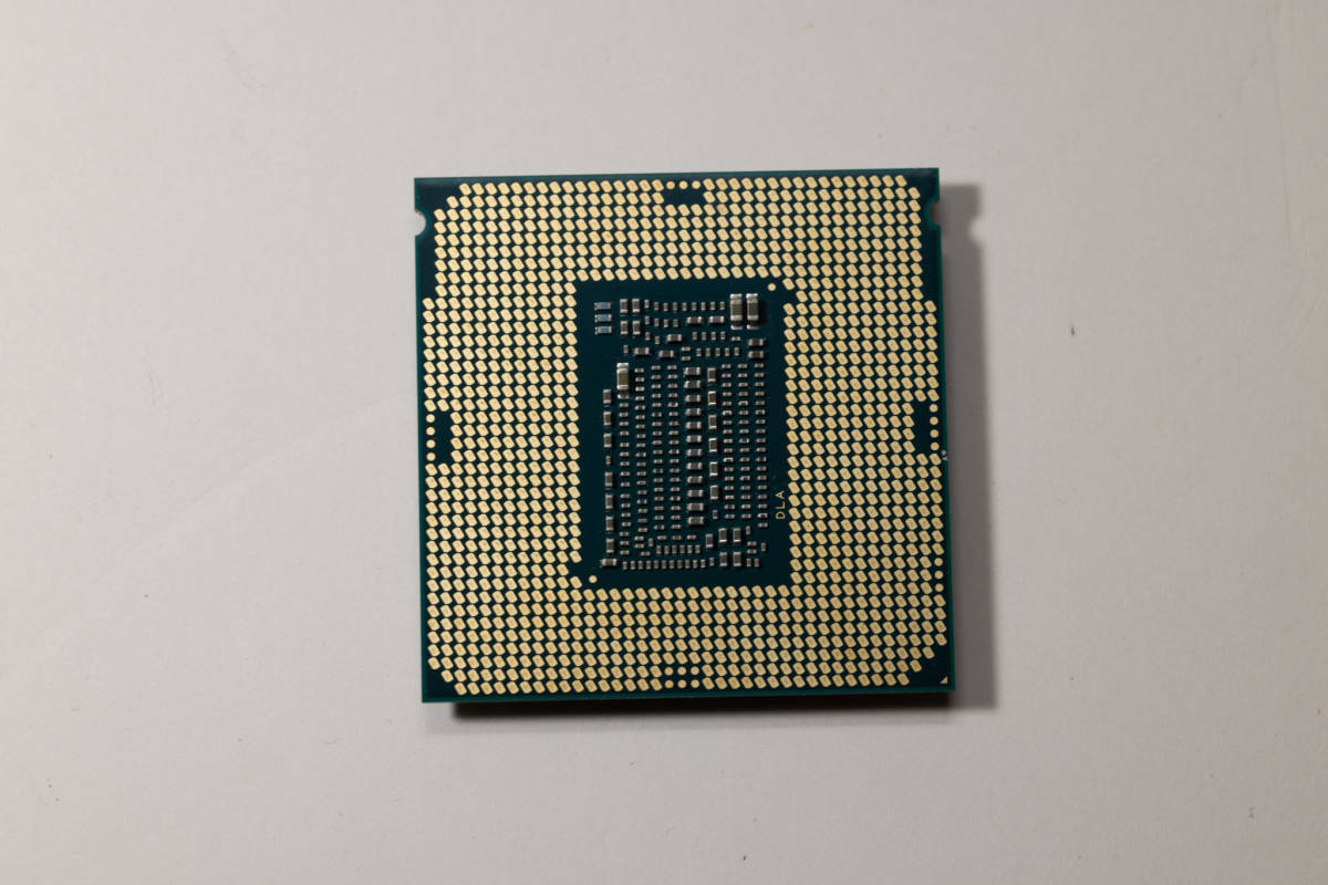 INTEL Core i7 9700K (1151/3.60GHz/12M/C8/T8)_画像3