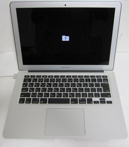 NO.11 APPLE　 MacBook Air　　A1466 i5-1.3GHz/8GB