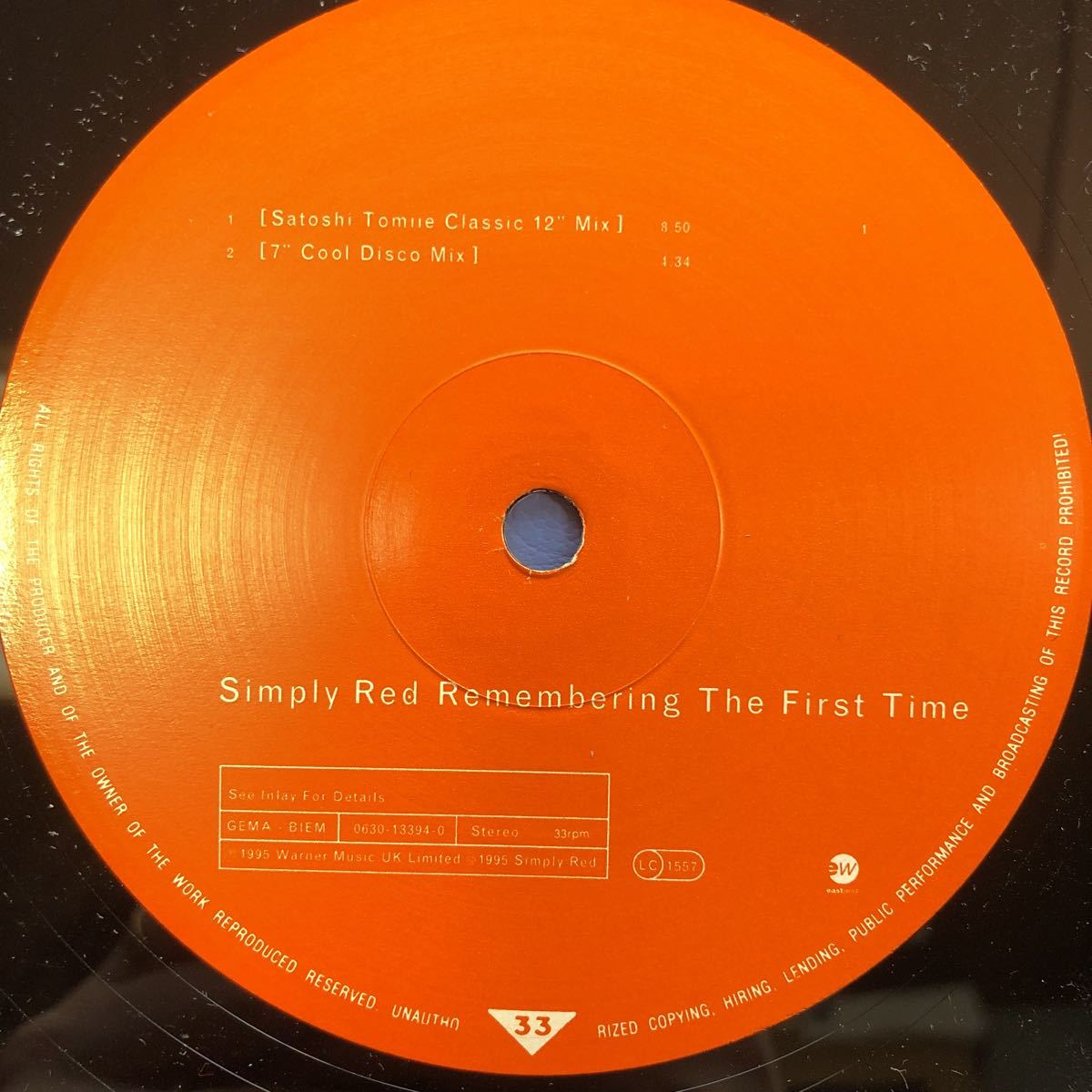 T 12インチ Simply Red Remembering The First Time LP レコード 5点以上落札で送料無料_画像3