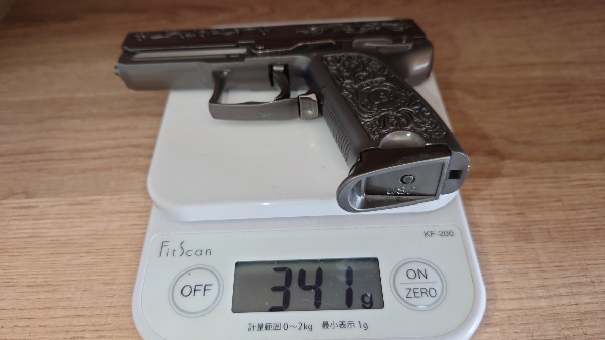 精巧1/2スケール ミニチュアモデルガン　H＆K USP ガンカラー　エングレーブ　 ミリタリー　トイガン　モデルガン