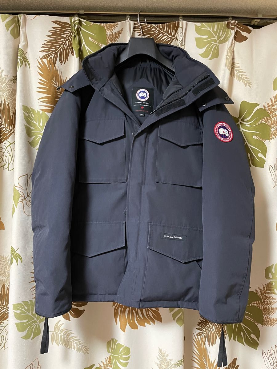 カナダグース カムループス CANADA GOOSE ダウンジャケット M/Mサイズ 中古