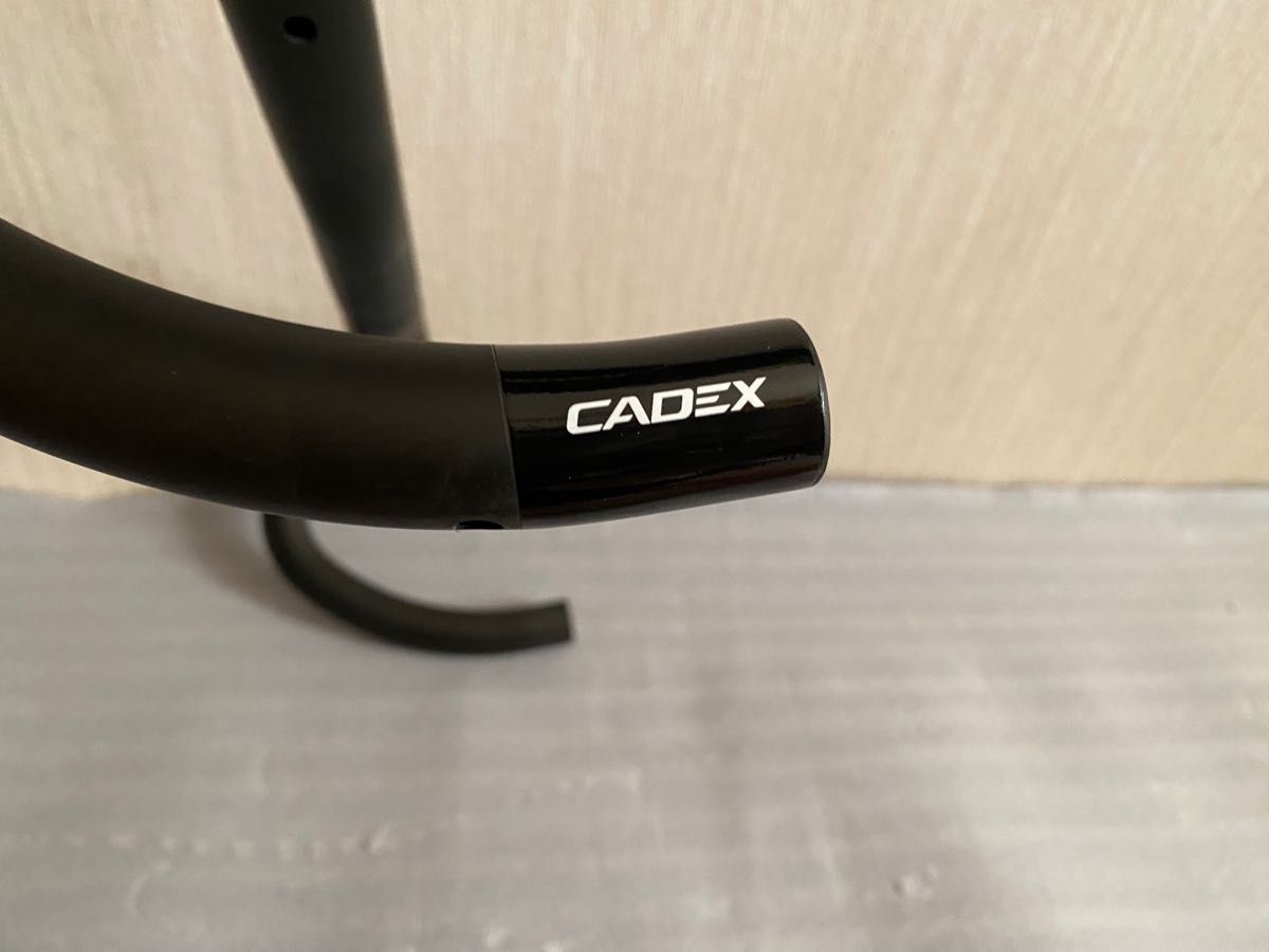 カデックス　CADEX RACE HANDLEBAR 400mm 31.8mm 約157g カーボン製　軽量