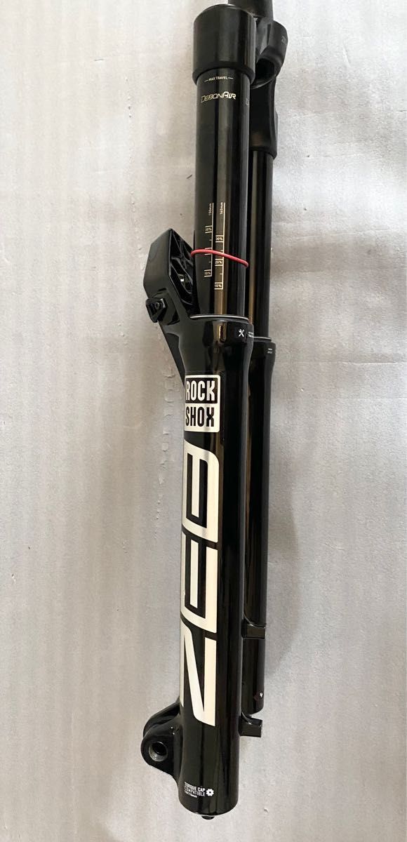 ロックショックス　RockShox ZEB Ultimate 27.5 160mm boost ブースト　フロントサスペンション