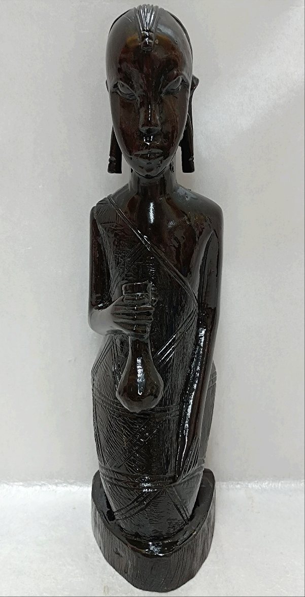 ・ヴィンテージ　アフリカ　タンザニア　マコンデ　黒檀一刀彫り女性像置物_画像2