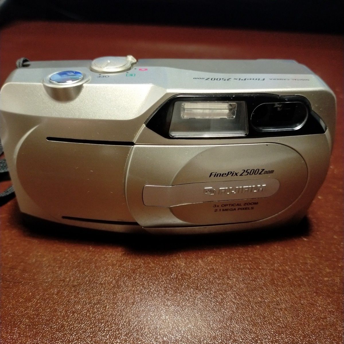 FUJIFILM FINEPIX 2500 Zoom フジフィルム デジカメ|Yahoo FUJIFILM FINEPIX 2500 Zoom フジフィルム デジカメ|Yahoo