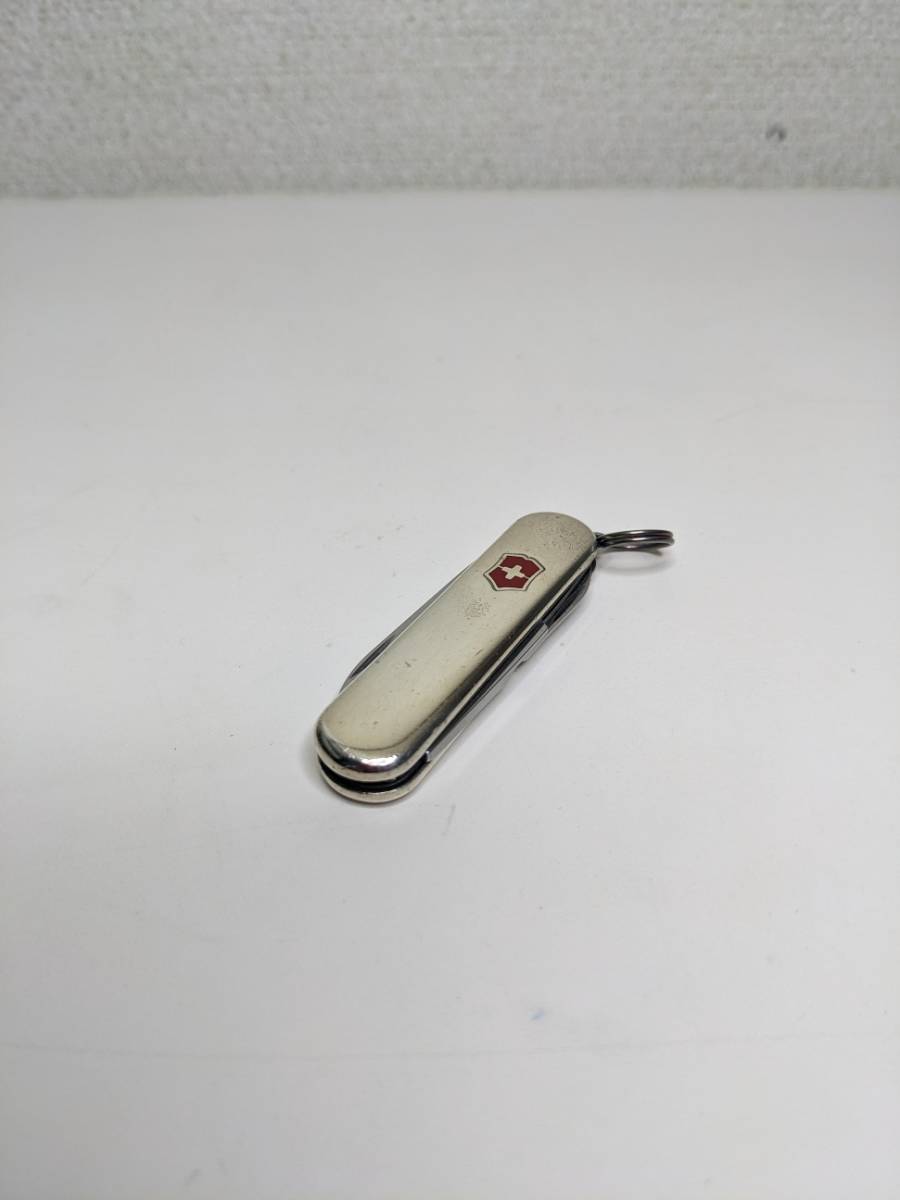 VICTORINOX(ビクトリノックス) クラシック　ポケットナイフ　シルバー_画像1