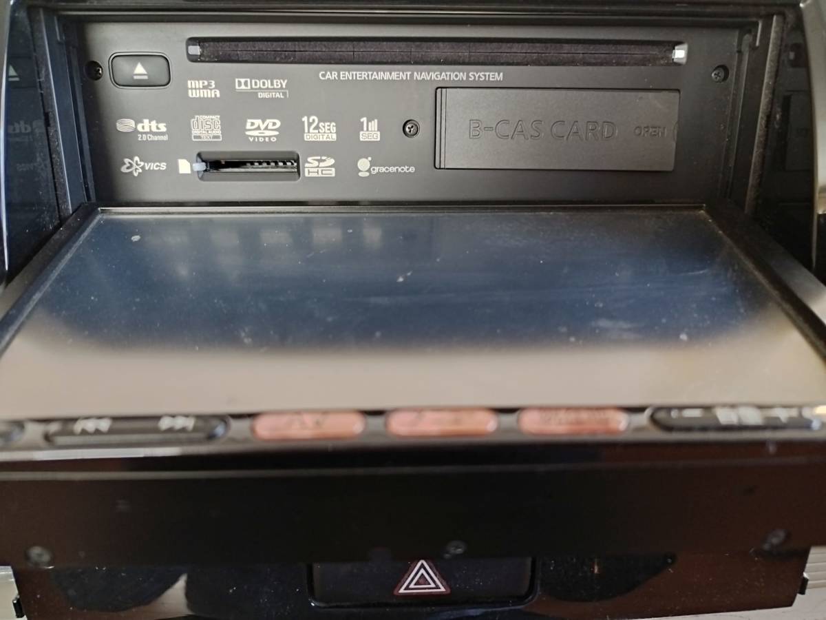 (3XC4)メモリーナビ 日産純正セレナ CC２５ SANYO NVA-MS7309 カーナビDVD再生 CD再生１２セグ 地デジ　TV 動作確認済み_画像2