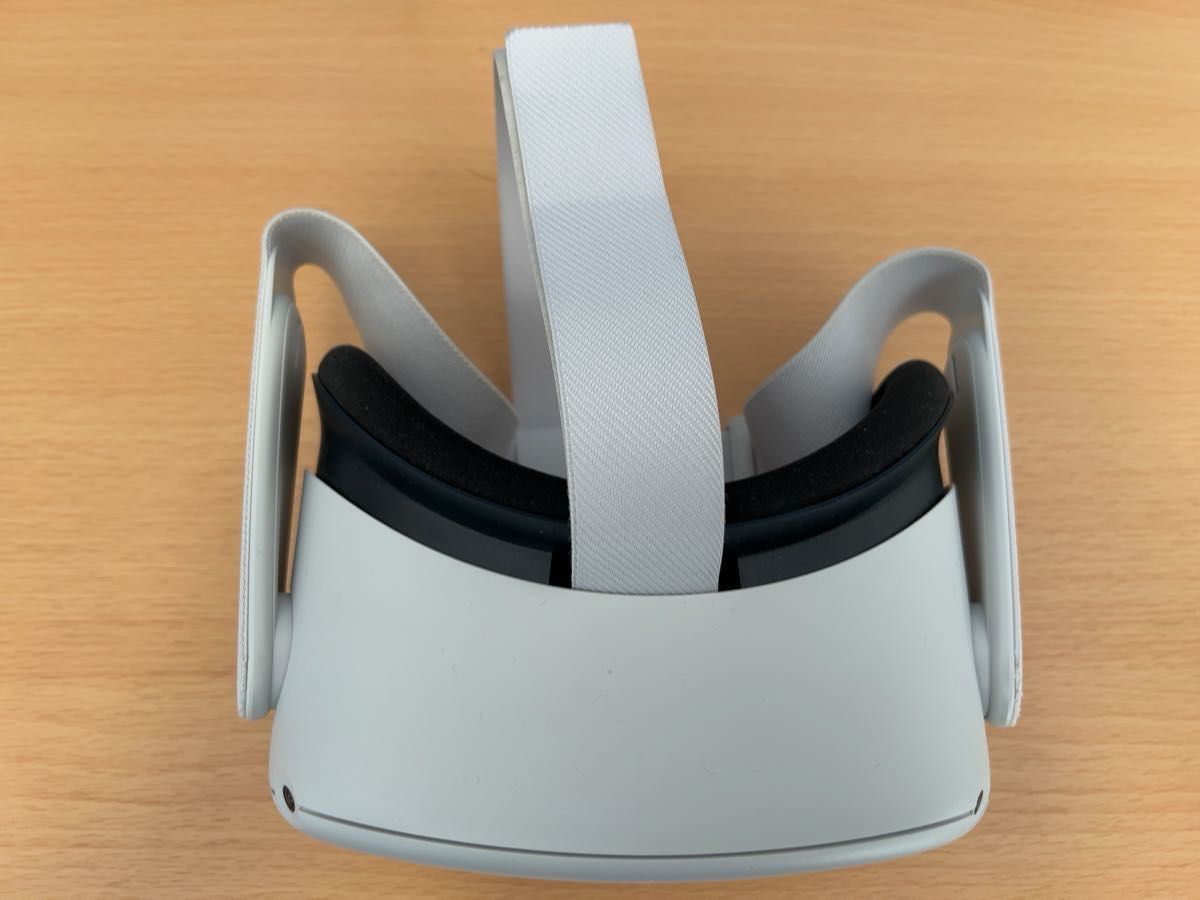 「中古」Oculus Quest 2 256GB VRヘッドセット ライトグレイ オキュラスクエスト2 （Meta quest2）