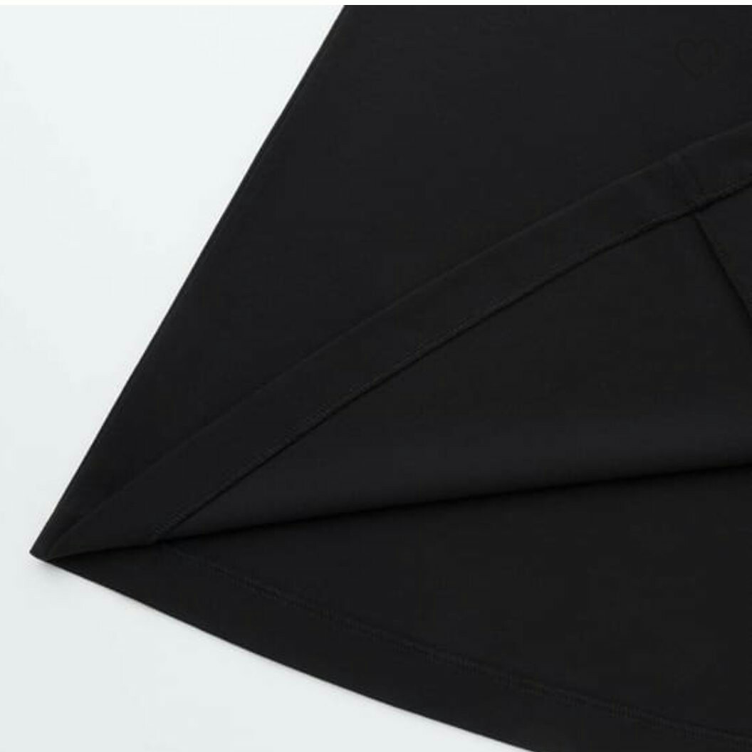 Lサイズ 新品 ユニクロ ポンチフレアミディスカート ブラック UNIQLO ストレッチ フレアスカート 黒 未使用 送料無料