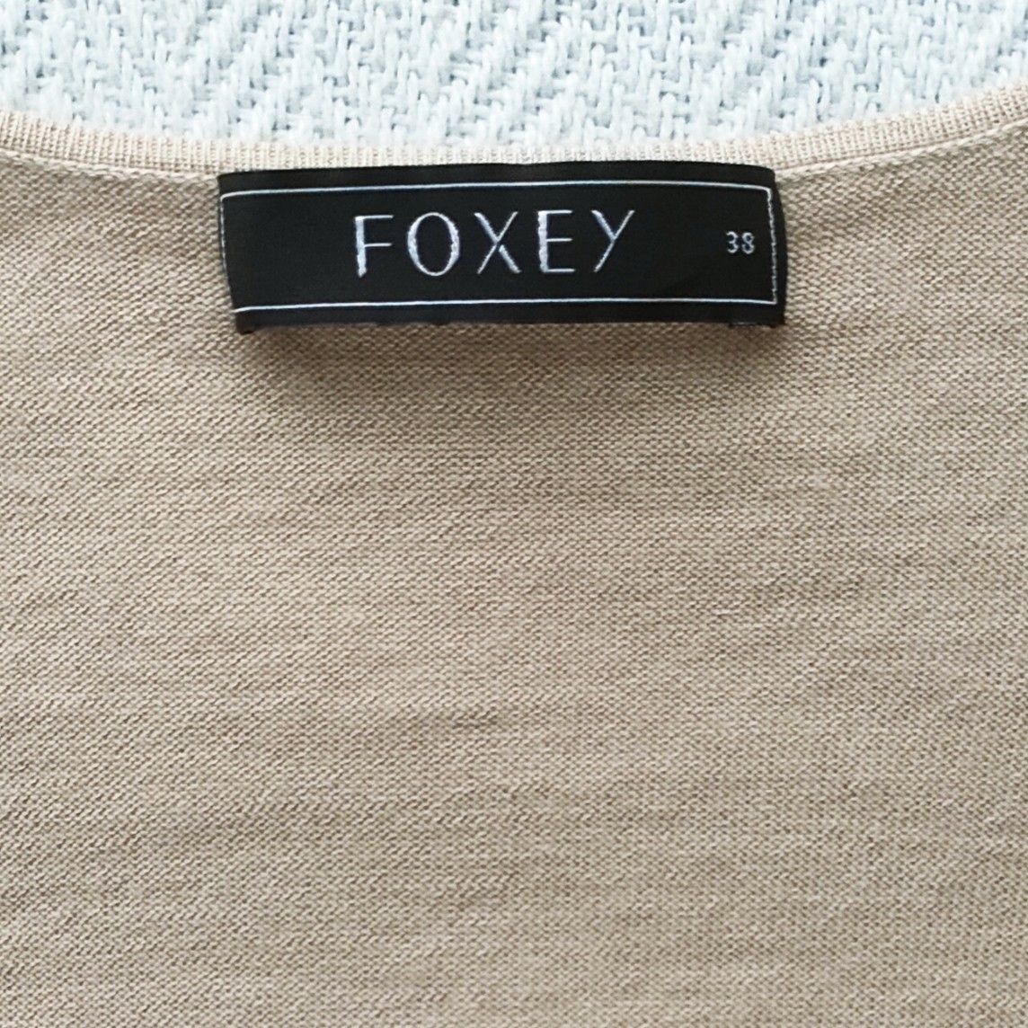 【美品】FOXEY フォクシー ボレロ カーディガン カシミヤ×シルク ショート トップス  七分袖 ベージュ