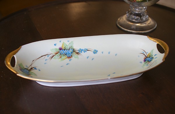 Old Bar Burr Abavari Porcelain Celery Dish Sa Bin G Blue Bar Burr Abavari Porcelain Celery Dish