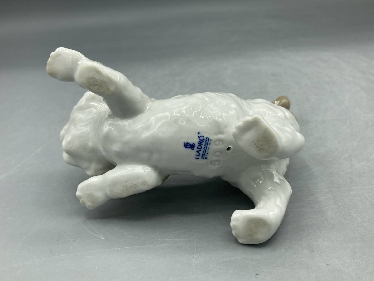 国内発送 リヤドロ 猫 ネコ 置物 フィギュリン 陶器 陶器人形 5091 (61-80-623)_画像7