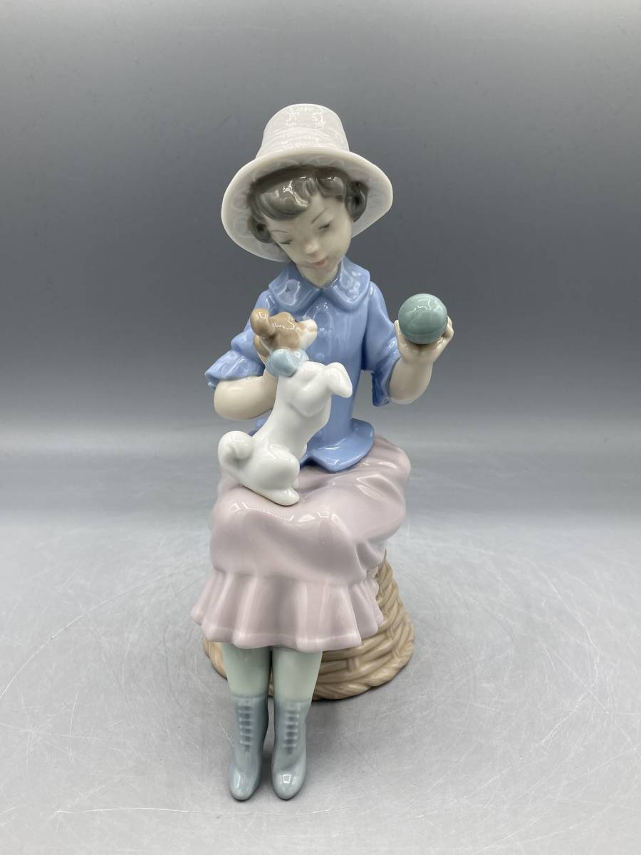 希少 リヤドロ ナオ 少女 犬 置物 フィギュリン 陶器 陶器人形 レア
