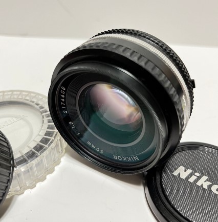 ★美品★ ニコン Nikon Ai-s NIKKOR 50mm f1.8 単焦点 パンケーキレンズ ★レンズプロテクターつき★