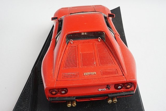 Hot Wheels ホットウィール 1/18 Ferrari フェラーリ GTO 1984 レッド ※ジャンク品 外箱欠品 25731_画像3