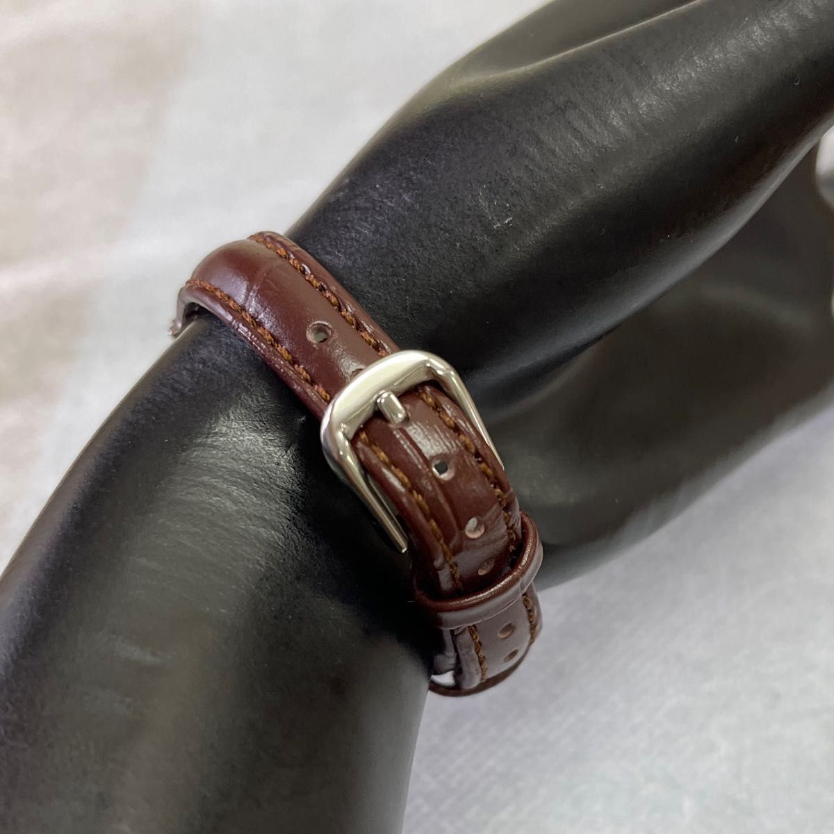 稼働 UNIVERSAL GENEVE 18k 金無垢 腕時計 レディース 手巻き 稼働 UNIVERSAL GENEVE 18k 金無垢 腕時計 レディース 手巻き