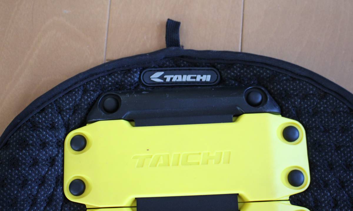 RSタイチ フレックスバックプロテクター YELLOW RS TAICHI / Back Protectorの画像3