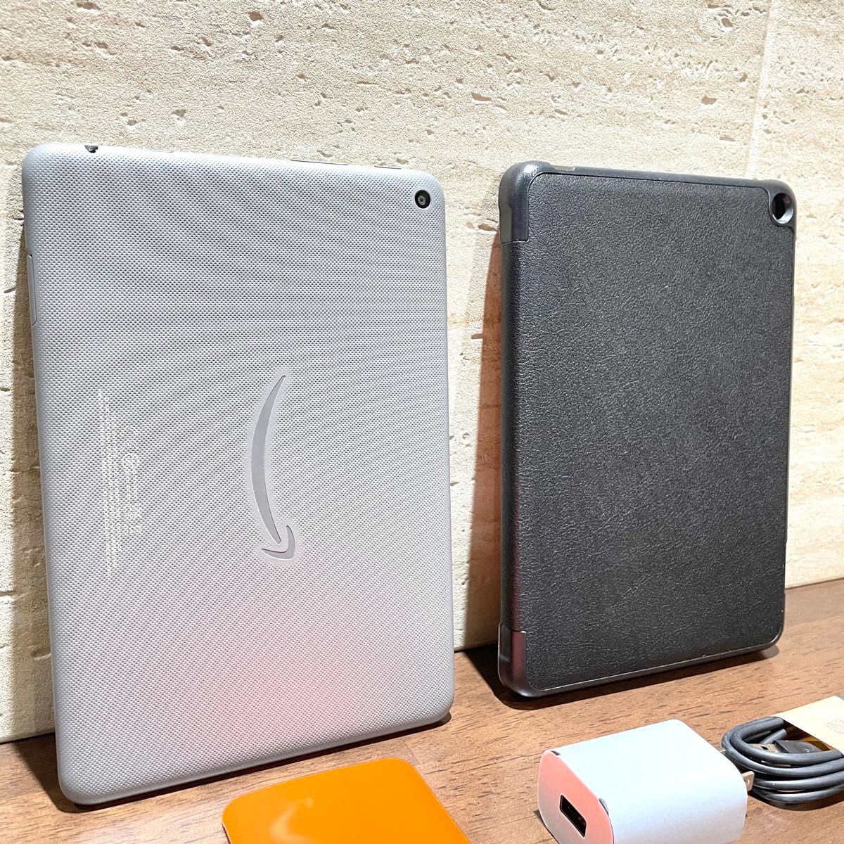 Amazon fire HD 8 PLUS 64GB 最新版 第12世代 スレート カバー付き ガラスフィルム付き 中古美品