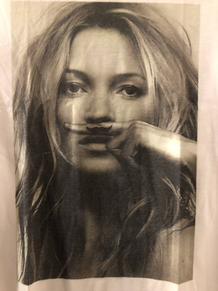 新品★ケイト・モス　ヒゲ　パロディ　プリントTシャツ【L】★ファッション・スーパーモデル/セレブ/SEXY/KATE MOSS_画像2