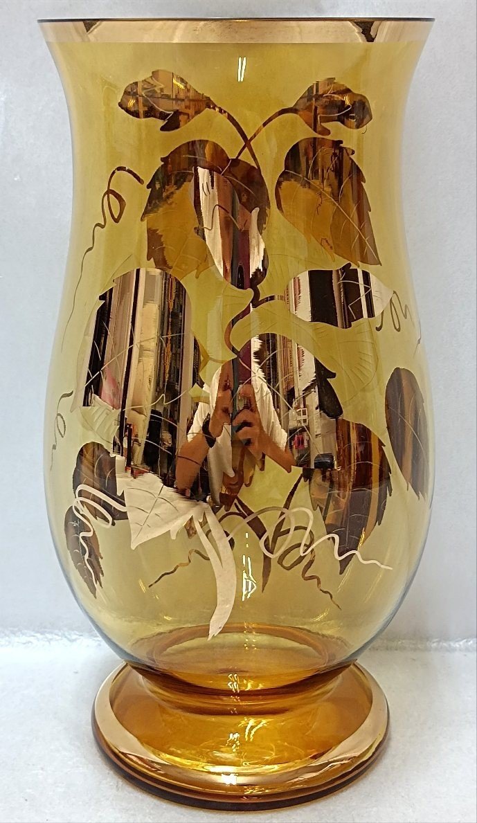 ・美品 チェコ製 ボヘミアグラス アンバー金彩花紋 フラワーベース・花瓶の画像4