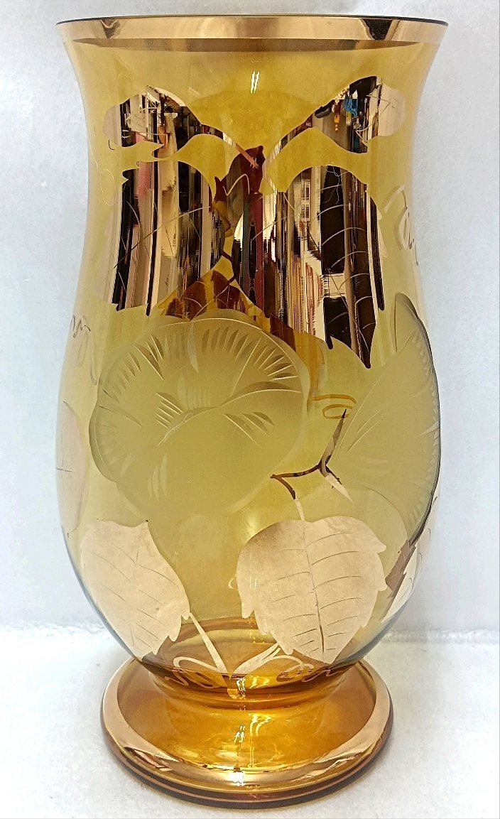 ・美品 チェコ製 ボヘミアグラス アンバー金彩花紋 フラワーベース・花瓶の画像2