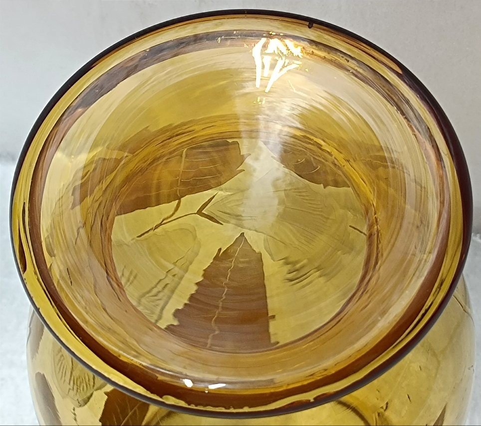 ・美品 チェコ製 ボヘミアグラス アンバー金彩花紋 フラワーベース・花瓶の画像8