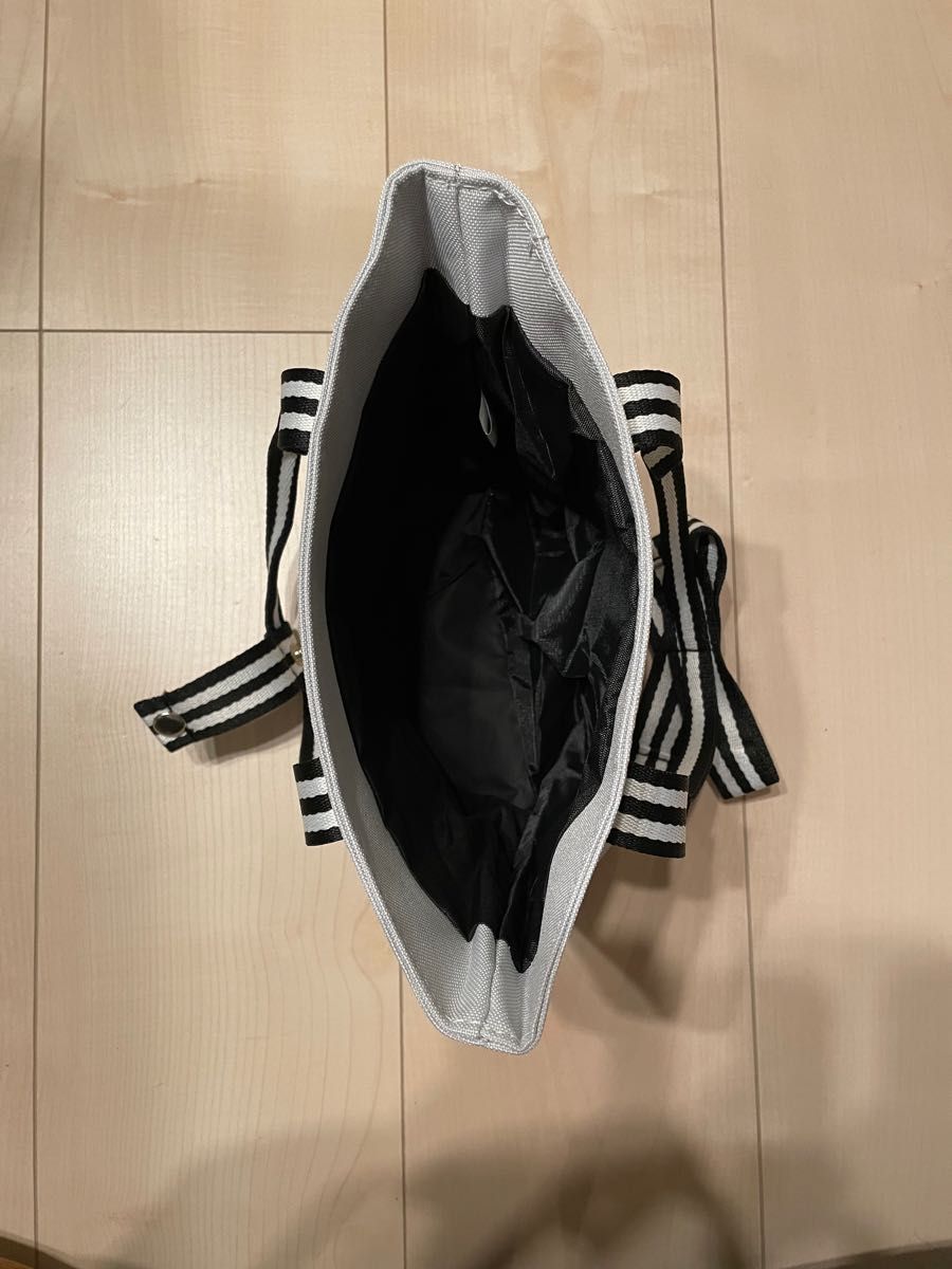CHANEL シャネル ノベルティ リボントートバッグ ホワイト CHANEL シャネル ノベルティ リボントートバッグ ホワイト