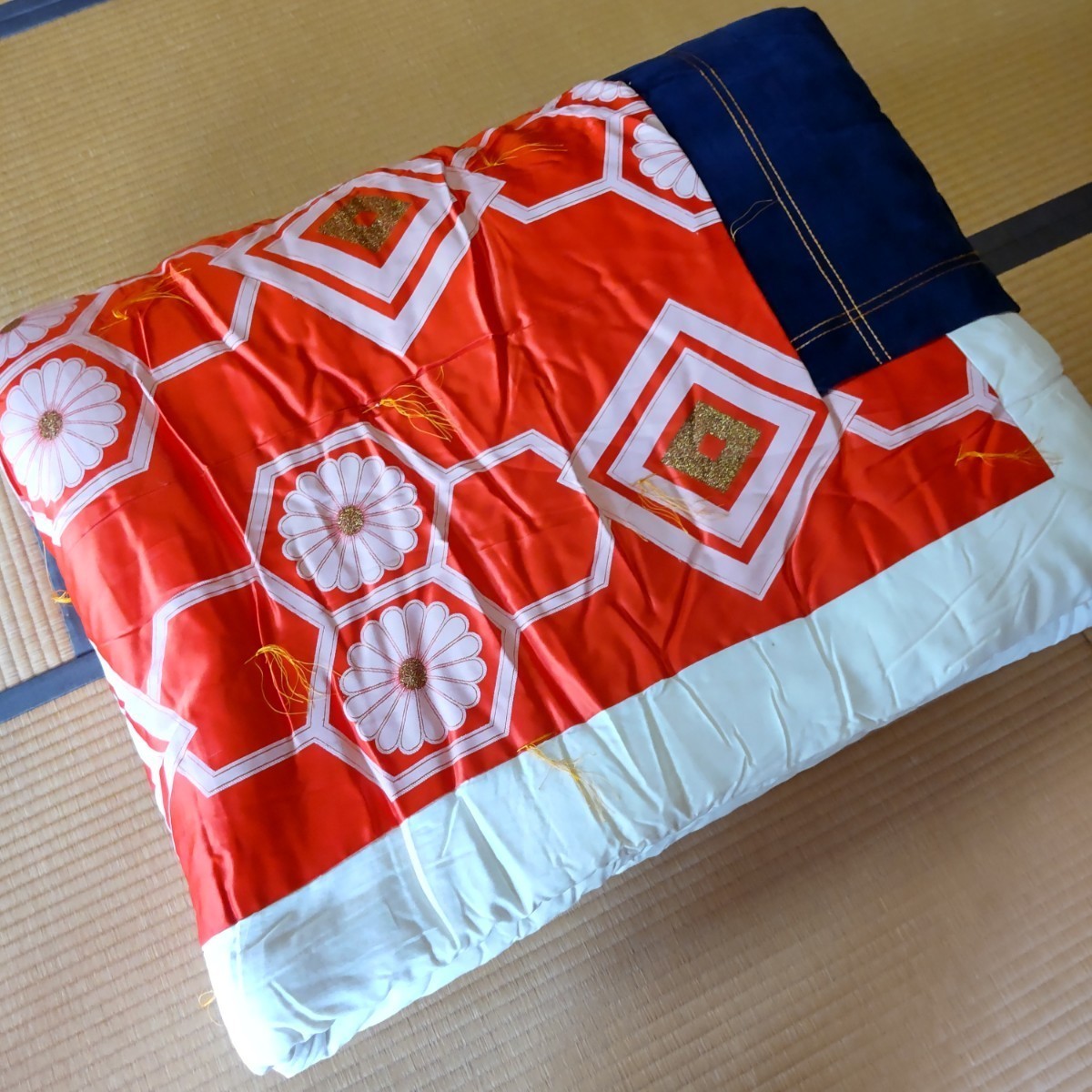 掛布団 綿布団 和布団 婚礼布団 シングル 昭和レトロ 中古品 掛布団 綿布団 和布団 婚礼布団 シングル 昭和レトロ 中古品