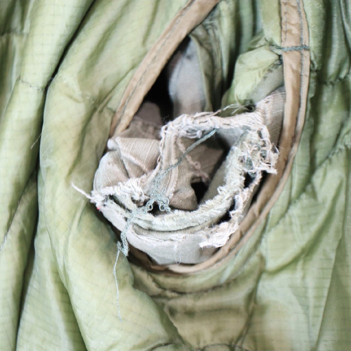 CONDOR 民間品 フィールドジャケット ミリタリー アメリカ軍 軍服 M65タイプ オリーブ ( メンズ Ｍ ) 中古 古着 N4557_画像4