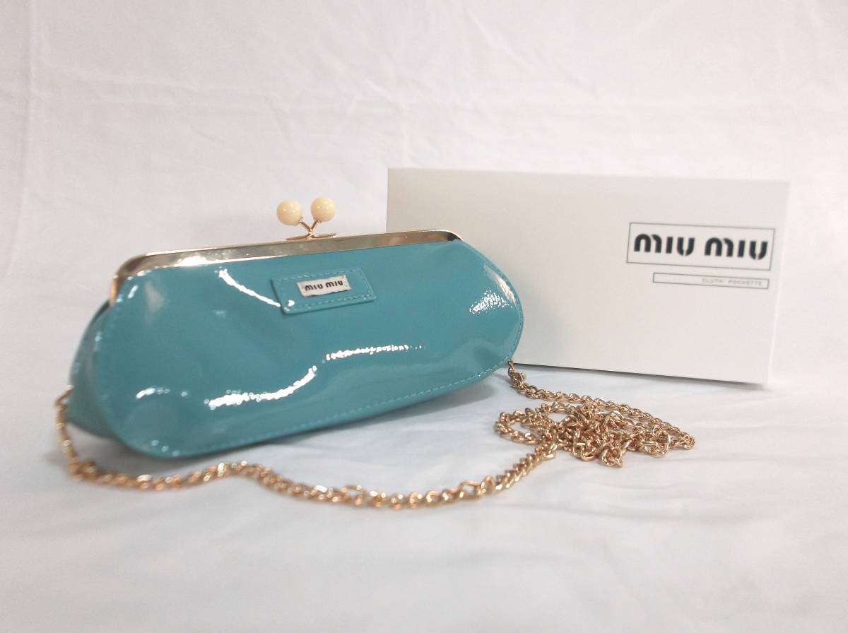 新品未使用 miumiu ミュウミュウ ポーチ/ショルダーバッグ 新品未使用 miumiu ミュウミュウ ポーチ/ショルダーバッグ